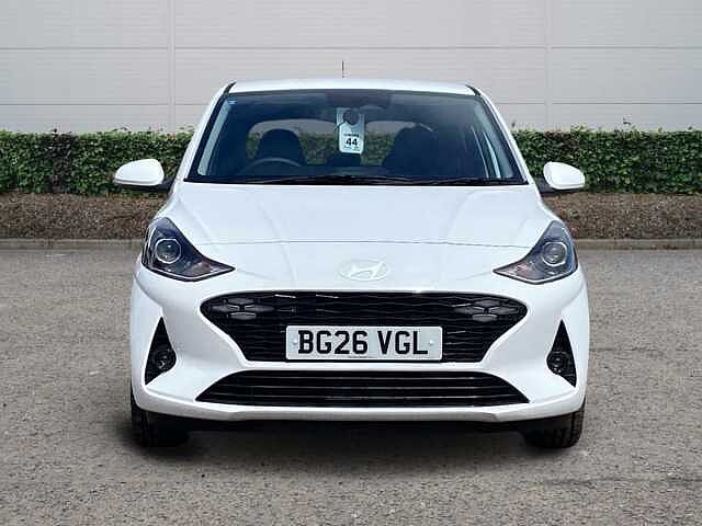 Hyundai i10 1.2 Premium Hatchback 5dr Petrol Manual Euro 6 (s/s) (79 ps)