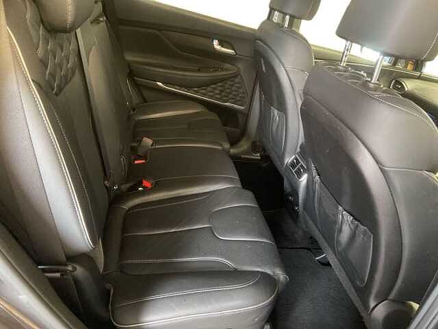 Hyundai Santa Fe 1.6 h T-GDi Premium SUV 5dr Petrol Hybrid Auto Euro 6 (s/s) (230 ps)