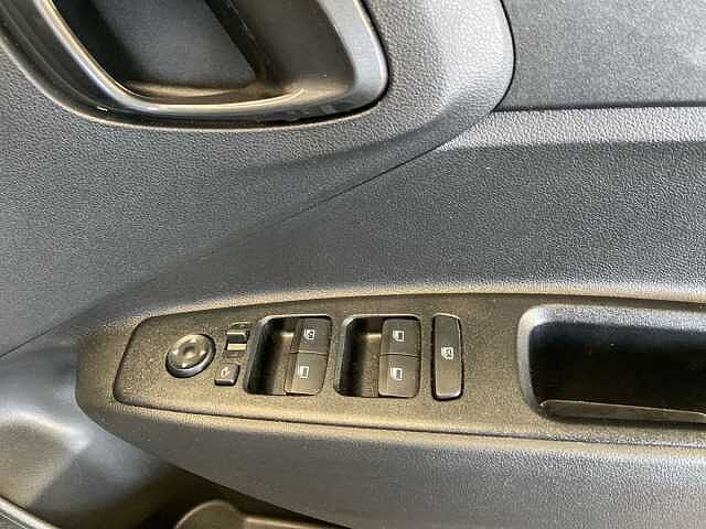 Hyundai i10 1.2 Premium Hatchback 5dr Petrol Auto Euro 6 (s/s) (79 ps)