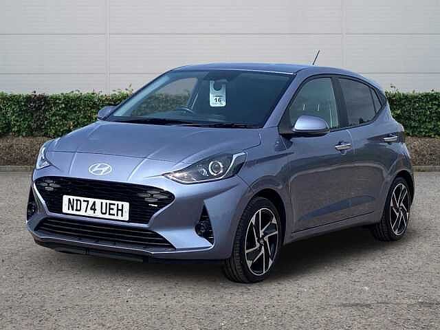 Hyundai i10 1.2 Premium Hatchback 5dr Petrol Auto Euro 6 (s/s) (79 ps)