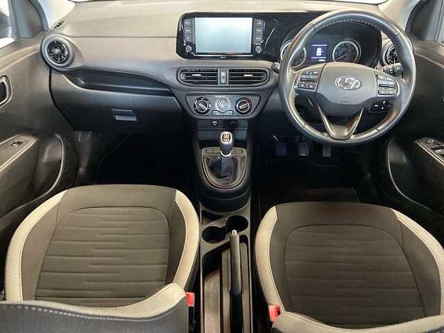 Hyundai i10 1.0 SE Connect Hatchback 5dr Petrol Manual Euro 6 (s/s) (67 ps)