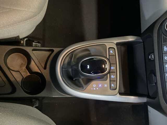 Hyundai i10 1.0 Premium Hatchback 5dr Petrol Auto Euro 6 (s/s) (67 ps)