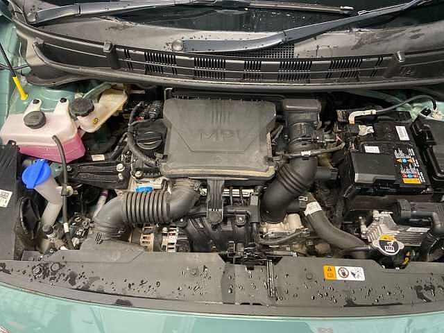 Hyundai i10 1.0 Premium Hatchback 5dr Petrol Auto Euro 6 (s/s) (67 ps)