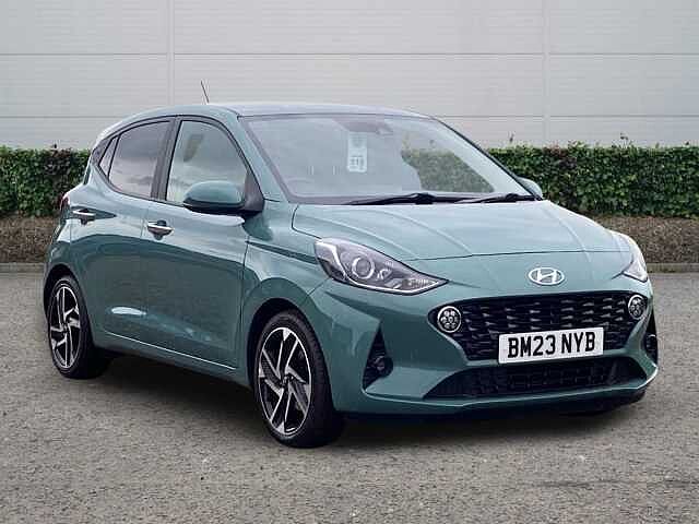 Hyundai i10 1.0 Premium Hatchback 5dr Petrol Auto Euro 6 (s/s) (67 ps)