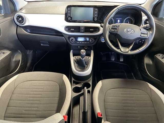 Hyundai i10 1.0 Premium Hatchback 5dr Petrol Manual Euro 6 (s/s) (67 ps)