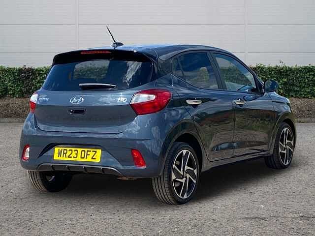 Hyundai i10 1.0 Premium Hatchback 5dr Petrol Manual Euro 6 (s/s) (67 ps)