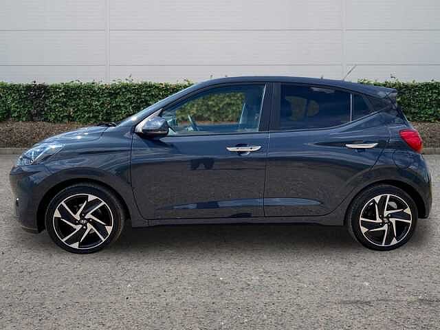 Hyundai i10 1.0 Premium Hatchback 5dr Petrol Manual Euro 6 (s/s) (67 ps)