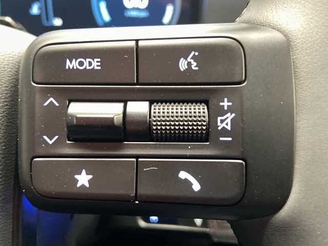Hyundai Santa Fe 1.6T Calligraphy SUV 5dr Petrol Hybrid Auto Euro 6 (s/s) (7Seat) (239 ps)