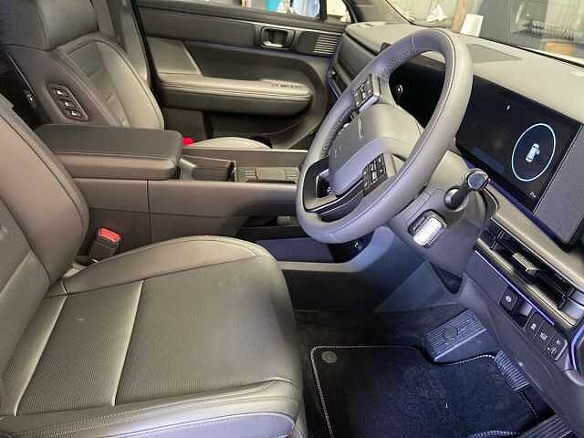 Hyundai Santa Fe 1.6T Calligraphy SUV 5dr Petrol Hybrid Auto Euro 6 (s/s) (7Seat) (239 ps)