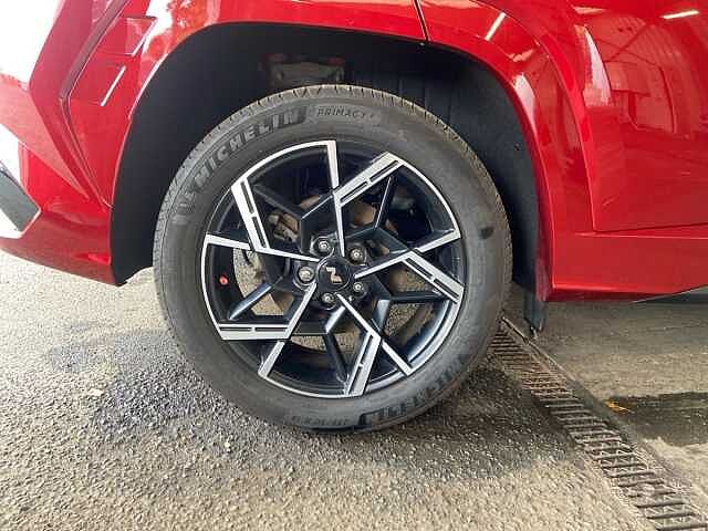 Hyundai TUCSON 1.6T N Line SUV 5dr Petrol Hybrid Auto Euro 6 (s/s) (239 ps) Ultimate Red