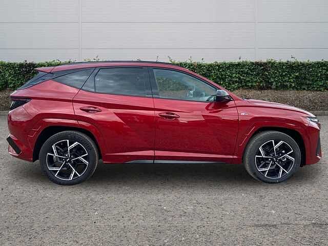 Hyundai TUCSON 1.6T N Line SUV 5dr Petrol Hybrid Auto Euro 6 (s/s) (239 ps) Ultimate Red