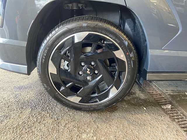 Hyundai Kona 65.4kWh N Line SUV 5dr Electric Auto (218 ps)