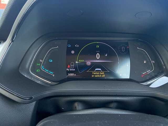 Renault CAPTUR 1.6 E-TECH techno SUV 5dr Petrol Hybrid Auto Euro 6 (s/s) (145 ps) Grey