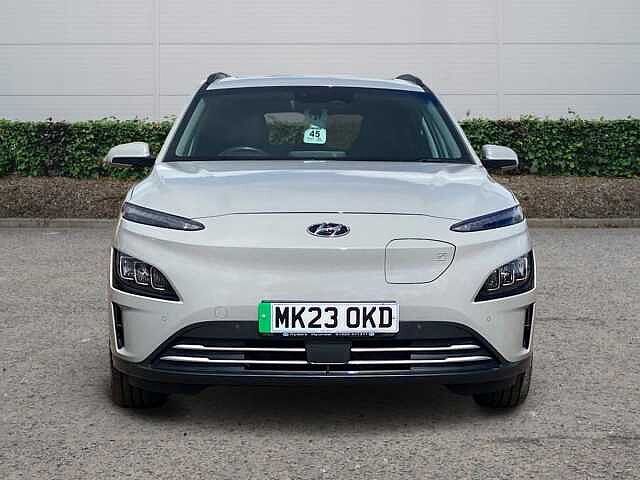 Hyundai Kona 64kWh Ultimate SUV 5dr Electric Auto (10.5kW Charger) (204 ps)