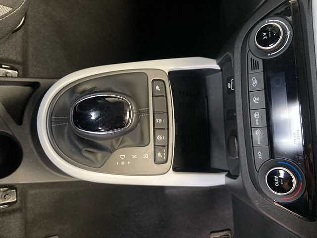 Hyundai i10 1.2 Premium Hatchback 5dr Petrol Auto Euro 6 (s/s) (84 ps)