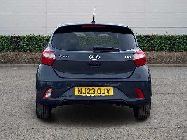 Hyundai i10 1.2 Premium Hatchback 5dr Petrol Auto Euro 6 (s/s) (84 ps)