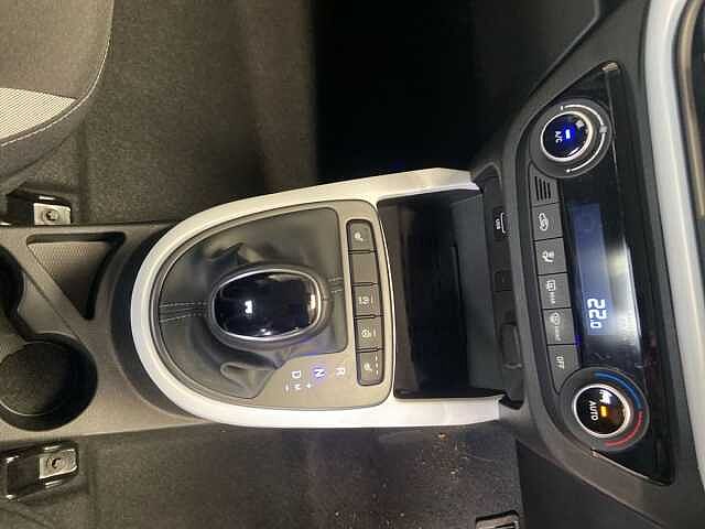 Hyundai i10 1.2 Premium Hatchback 5dr Petrol Auto Euro 6 (s/s) (84 ps)