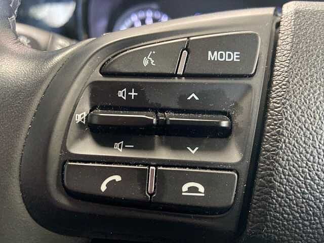 Hyundai i10 1.2 Premium Hatchback 5dr Petrol Auto Euro 6 (s/s) (84 ps)