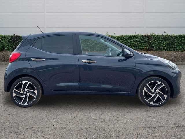 Hyundai i10 1.2 Premium Hatchback 5dr Petrol Auto Euro 6 (s/s) (84 ps)