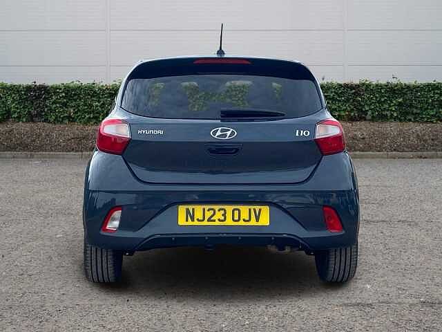 Hyundai i10 1.2 Premium Hatchback 5dr Petrol Auto Euro 6 (s/s) (84 ps)