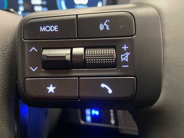 Hyundai Santa Fe 1.6T Calligraphy SUV 5dr Petrol Hybrid Auto 4WD Euro 6 (s/s) (7Seat) (239 ps)