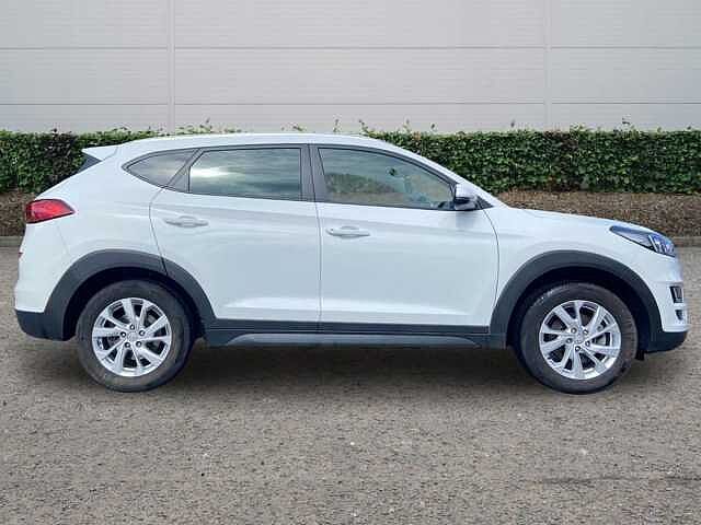 Hyundai Tucson 1.6 GDi Blue Drive SE Nav SUV 5dr Petrol Manual Euro 6 (s/s) (132 ps)