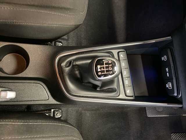 Hyundai i20 1.0 T-GDi Premium Hatchback 5dr Petrol Manual Euro 6 (s/s) (100 ps)