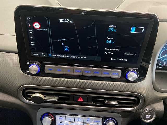 Hyundai Kona 64kWh Ultimate SUV 5dr Electric Auto (10.5kW Charger) (204 ps)