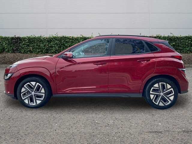 Hyundai Kona 64kWh Ultimate SUV 5dr Electric Auto (10.5kW Charger) (204 ps)