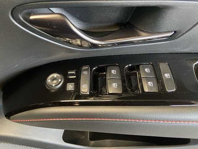 Hyundai Tucson 1.6 h T-GDi N Line SUV 5dr Petrol Hybrid Auto Euro 6 (s/s) (230 ps)