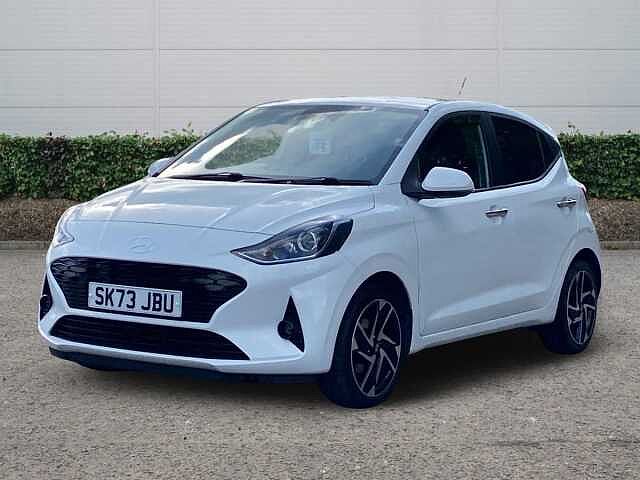 Hyundai i10 1.2 Premium Hatchback 5dr Petrol Manual Euro 6 (s/s) (84 ps)