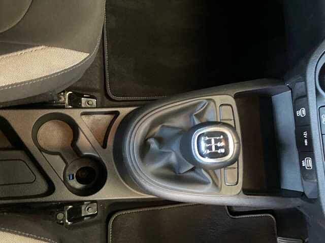 Hyundai i10 1.2 Advance Hatchback 5dr Petrol Manual Euro 6 (s/s) (84 ps)