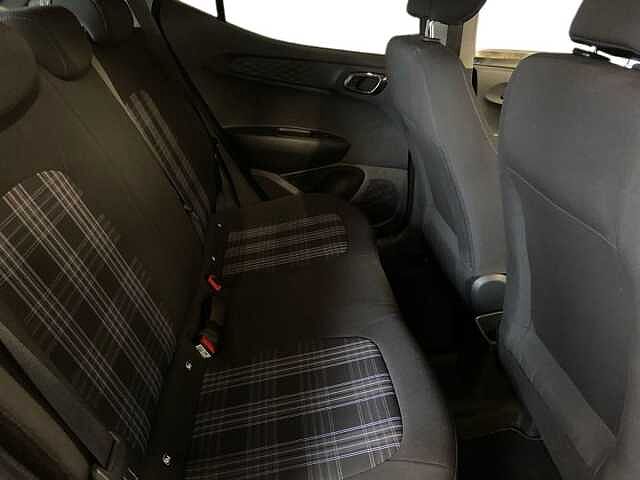 Hyundai i10 1.2 Premium Hatchback 5dr Petrol Auto Euro 6 (s/s) (84 ps)