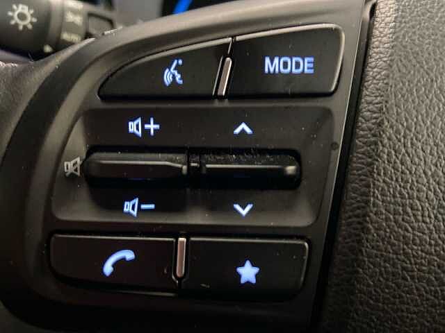 Hyundai i10 1.2 Premium Hatchback 5dr Petrol Auto Euro 6 (s/s) (84 ps)