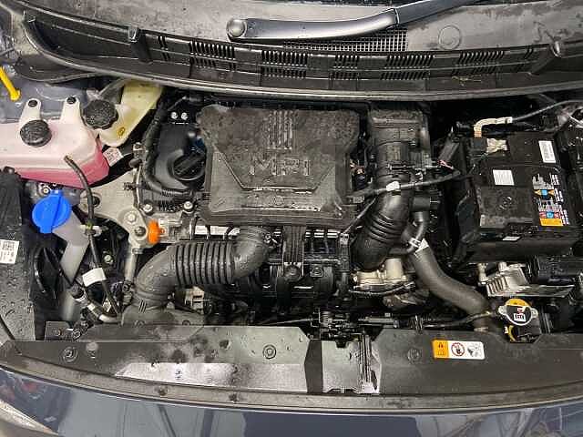 Hyundai i10 1.2 Premium Hatchback 5dr Petrol Auto Euro 6 (s/s) (84 ps)