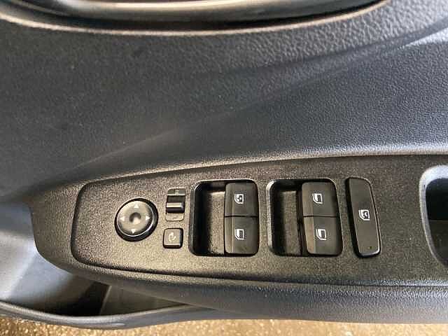Hyundai i10 1.2 Premium Hatchback 5dr Petrol Auto Euro 6 (s/s) (84 ps)