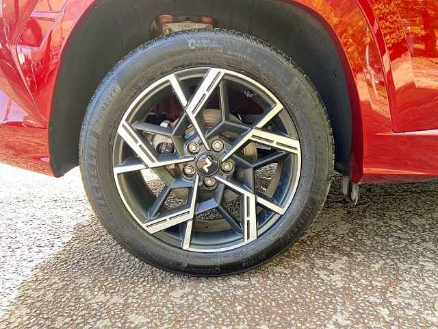Hyundai Tucson 1.6 T-GDi 13.8kWh N Line SUV 5dr Petrol Plug-in Hybrid Auto Euro 6 (s/s) (253 ps