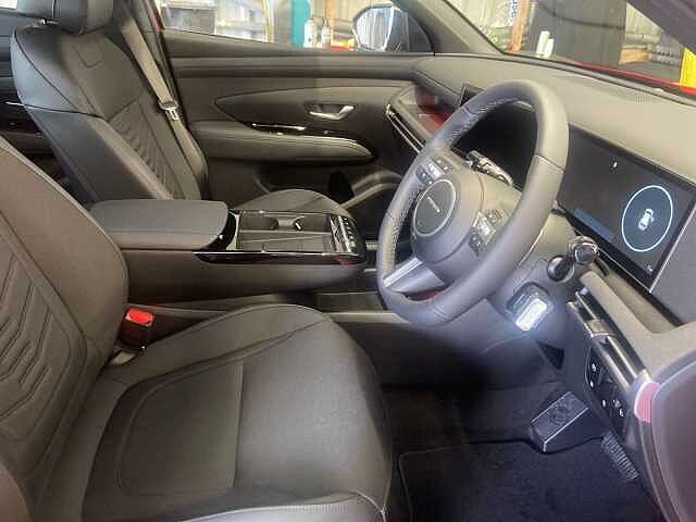 Hyundai Tucson 1.6 T-GDi 13.8kWh Black Line SUV 5dr Petrol Plug-in Hybrid Auto Euro 6 (s/s) (28