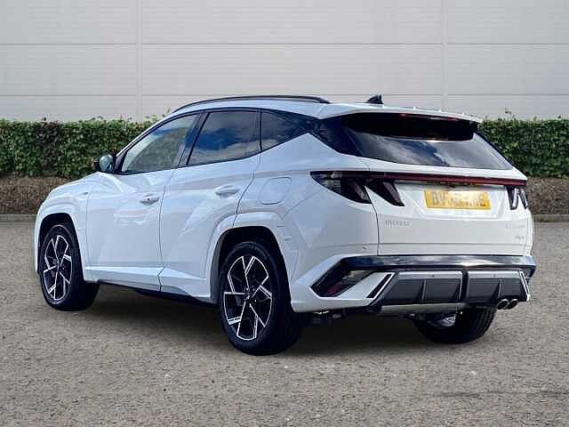 Hyundai TUCSON 1.6 T-GDi 13.8kWh N Line S SUV 5dr Petrol Plug-in Hybrid Auto Euro 6 (s/s) (253 SERENITY White